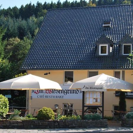 Waldhotel Im Wiesengrund Hurtgenwald Exterior photo